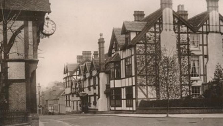The Raven Hotel